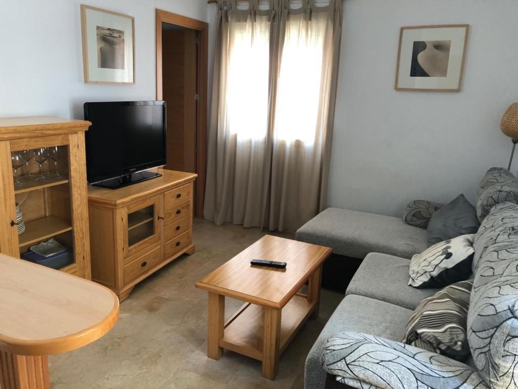 Apartamento En Conil Cerca De Playa Y Centro コニル・デ・ラ・フロンテラ エクステリア 写真