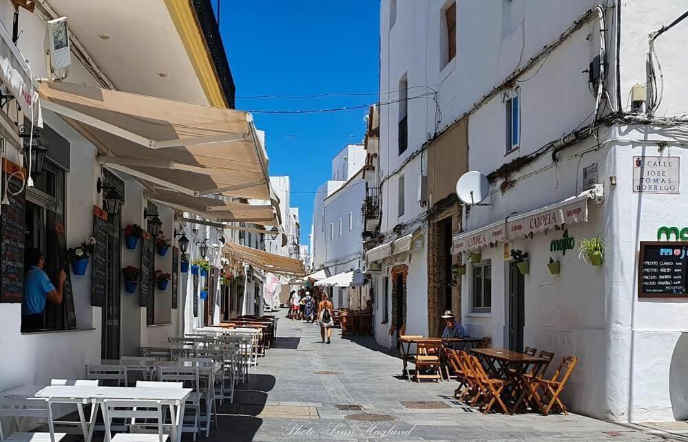 Apartamento En Conil Cerca De Playa Y Centro コニル・デ・ラ・フロンテラ エクステリア 写真